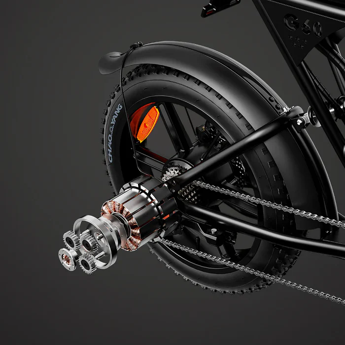 AMYET V9-G60 Review close-up image of the rear wheel and drivetrain graphic